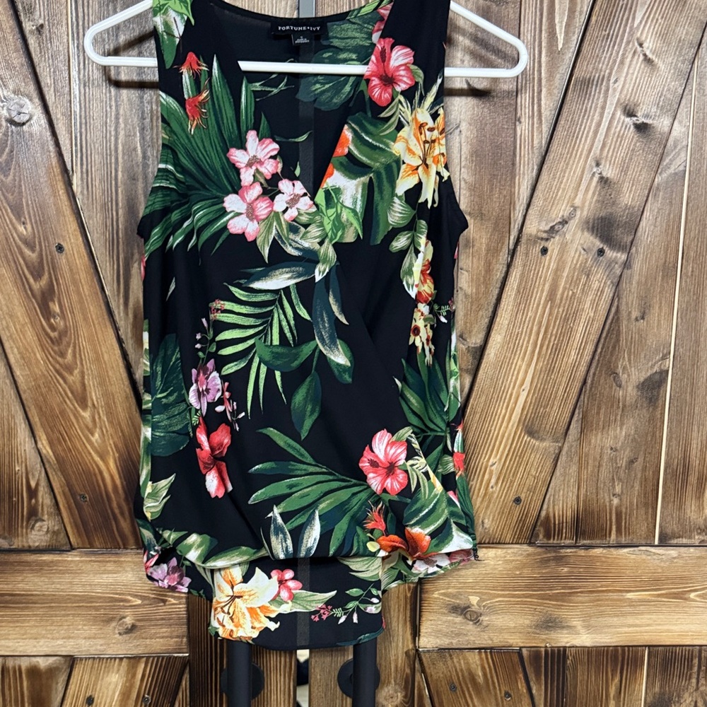 Tropical Floral Sleeveless Blouse